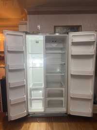 Холодильник  от LG