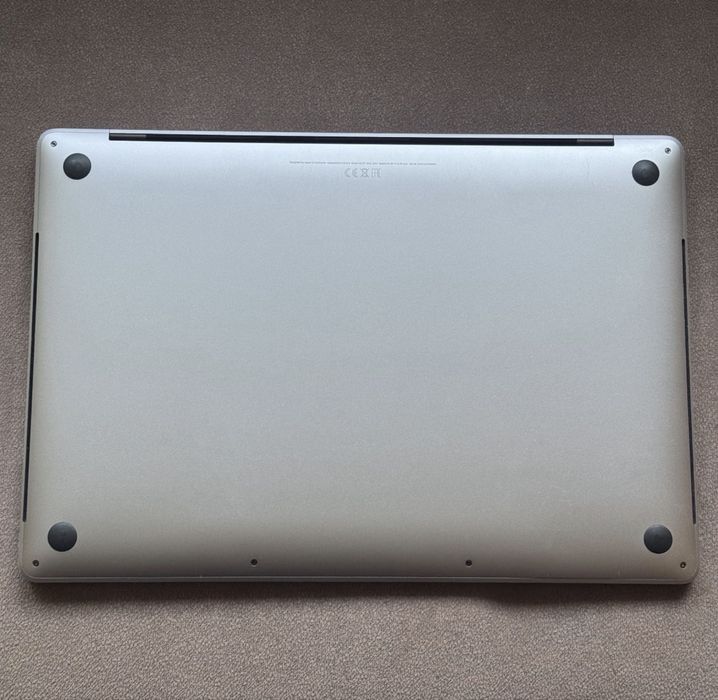 Macbook Pro 16 2019 16GB RAM 512GB SSD + оригинално зарядно