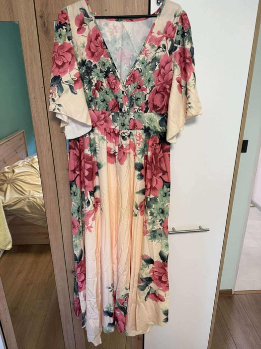 Дамска рокля размер XL