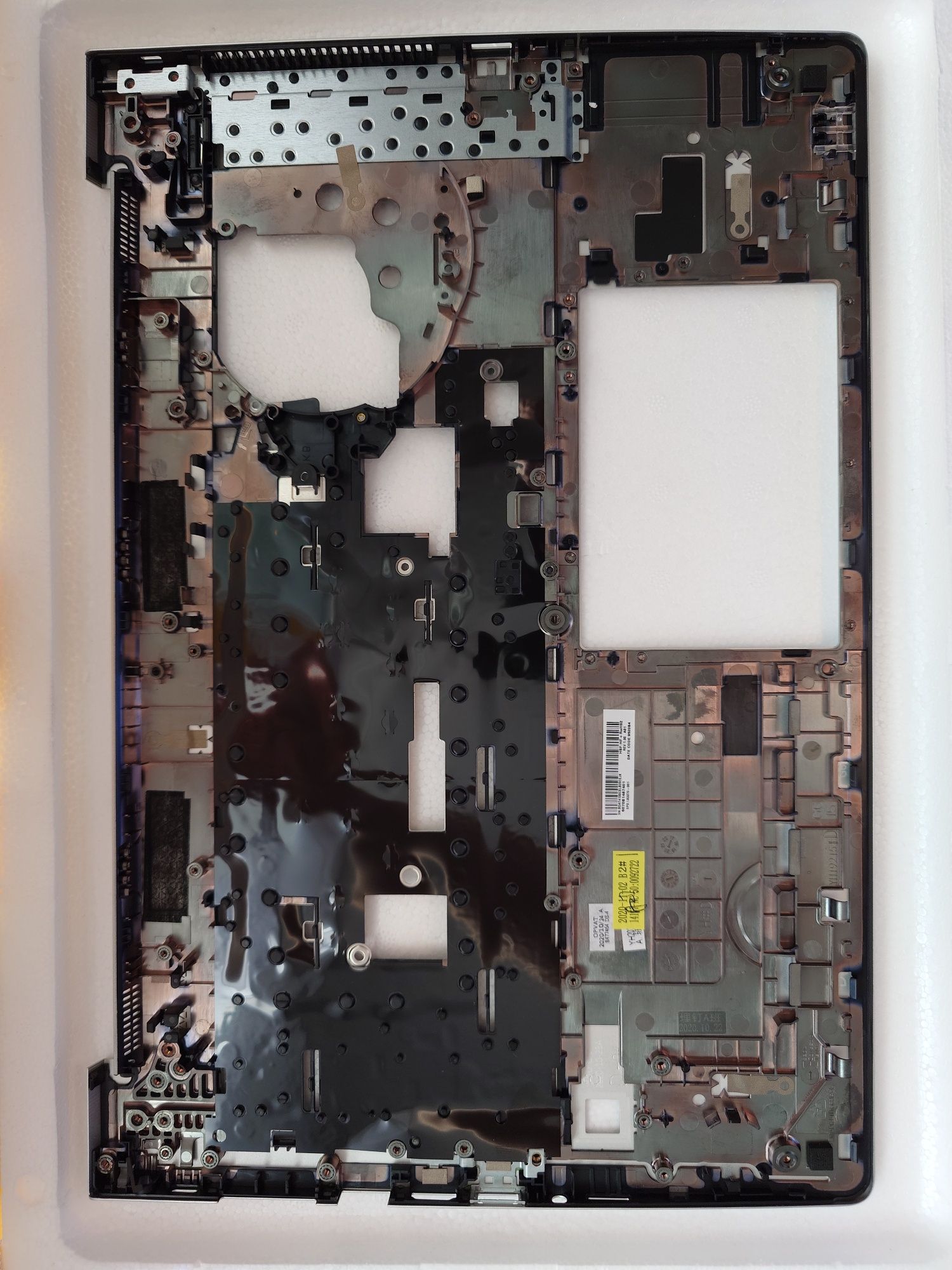 Carcasa Palmrest nou HP Elitebook 755 850 G5