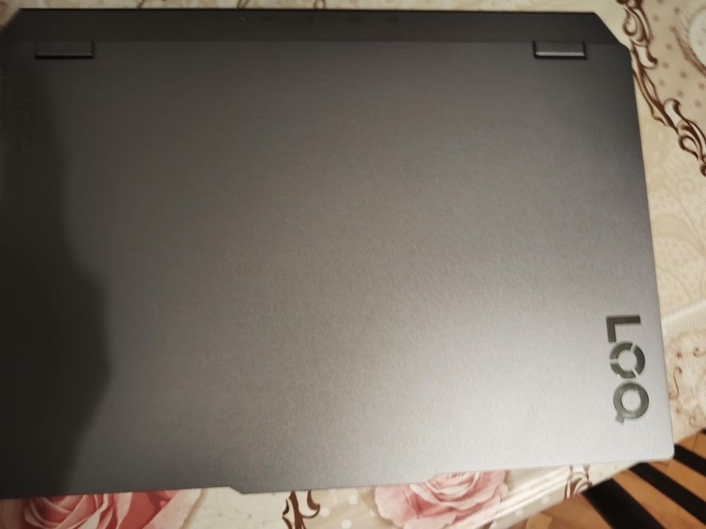 Lenovo LOQ 15ARP9