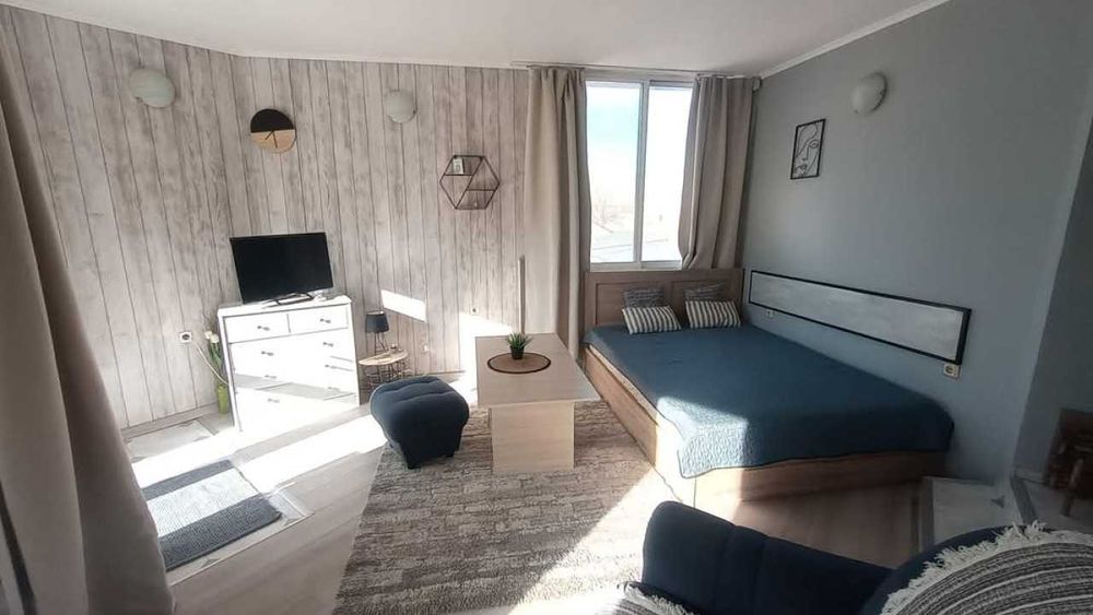 Дава се под наем Едностаен апартамент в Пловдив, Център - 34 кв.м за 250 € - Снимка #3