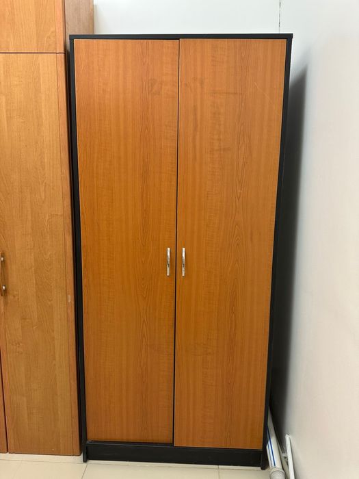 Продается шкаф б/у в хорошем состояний по 10.000тг