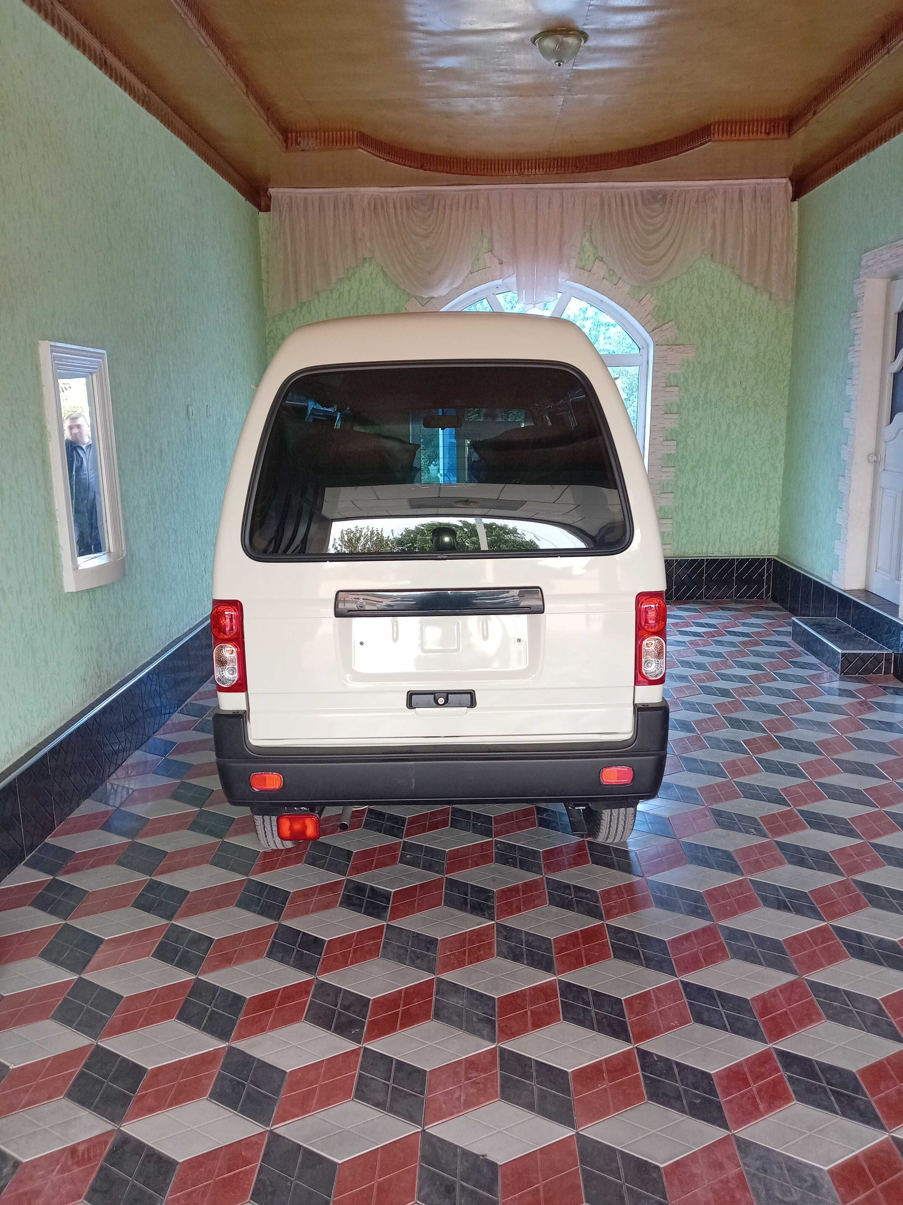 Chevrolet damas 1