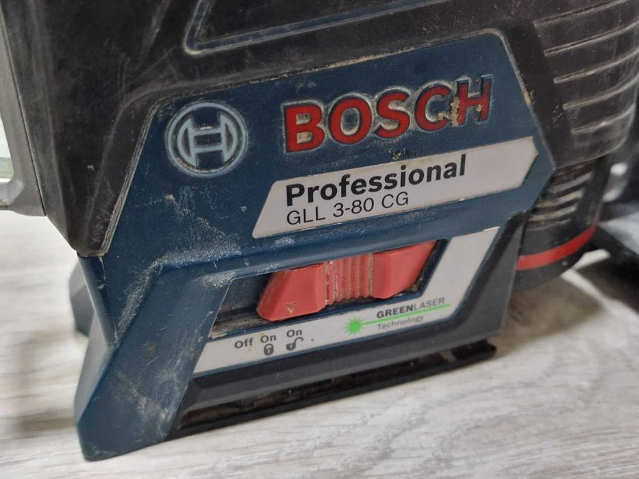 Пълен комплект / Линеен лазер BOSCH GLL 3-80