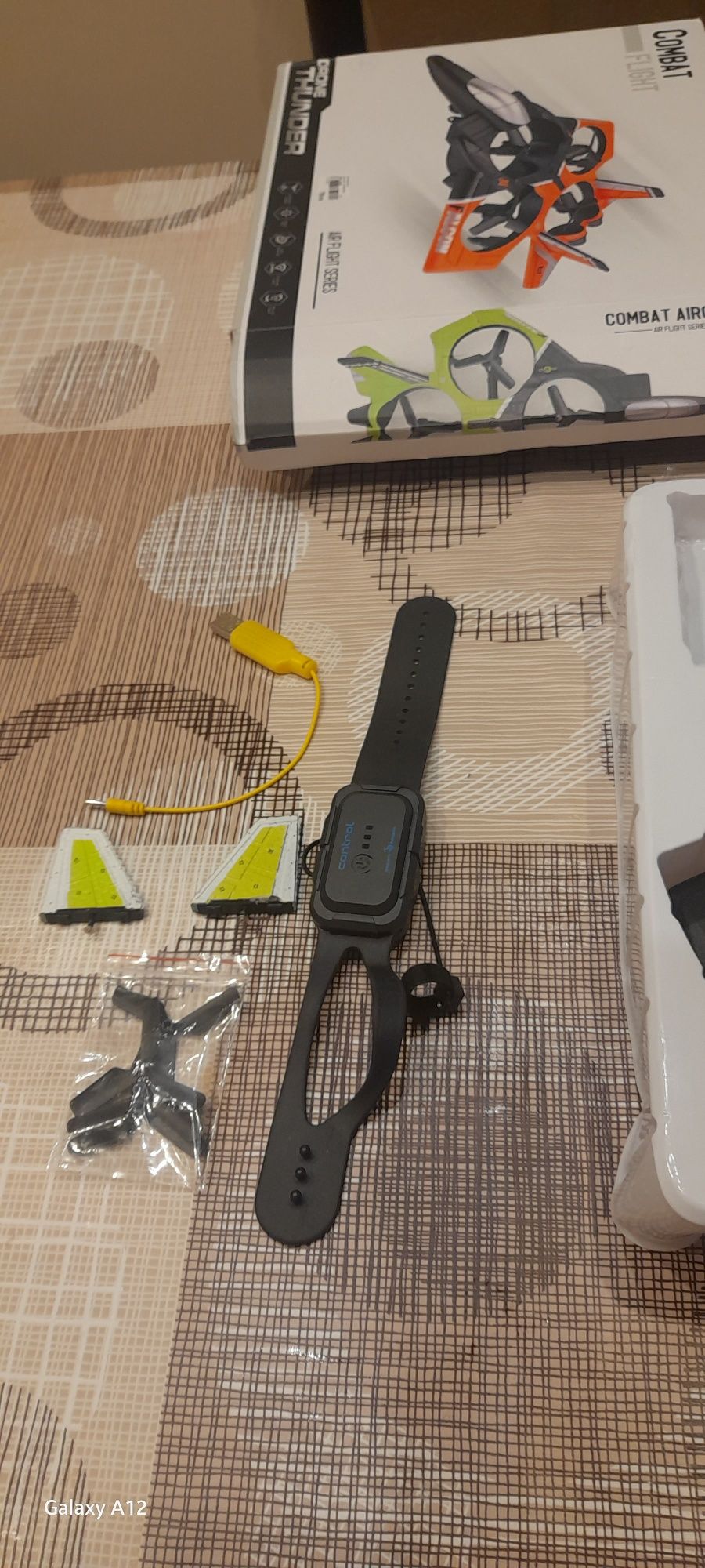 Продавам детски дрон