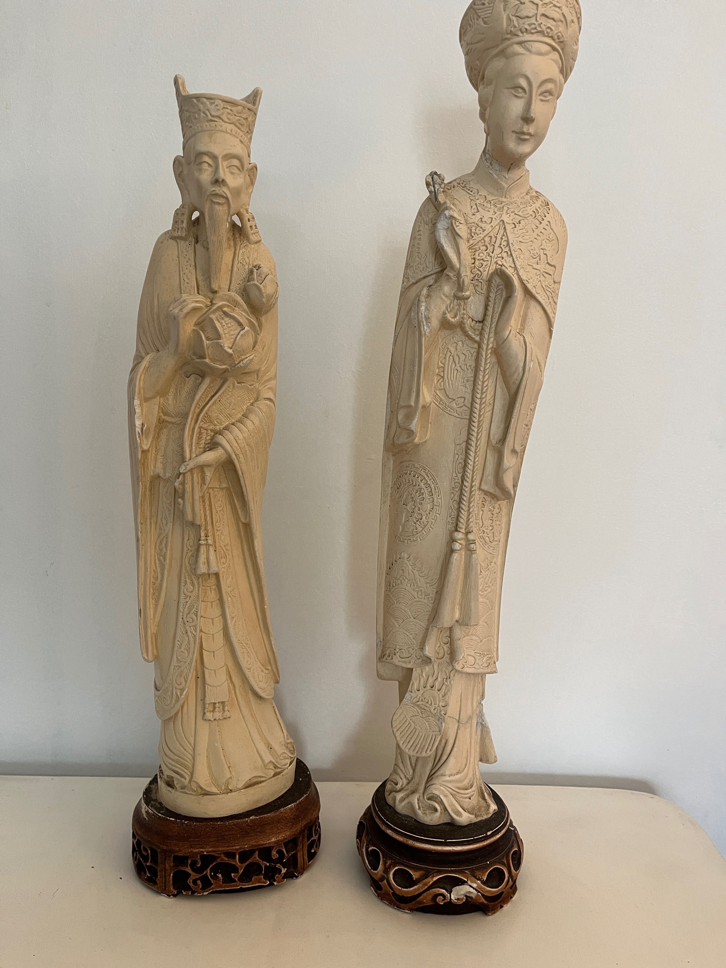Statuete chinezesti din ivorina