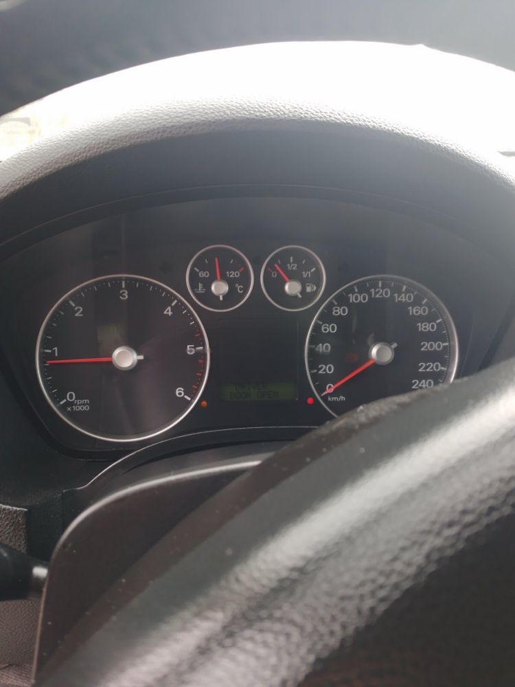 Ford Focus C-Max 2.0 TDCI 2004 година