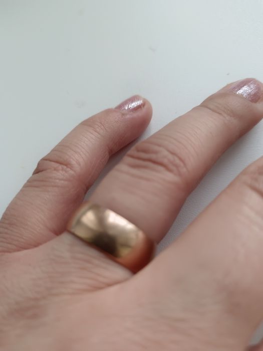 Продам кольцо из советского золота