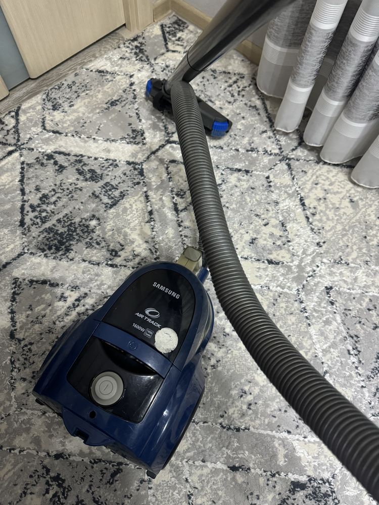 Пылесос Samsung SC4520