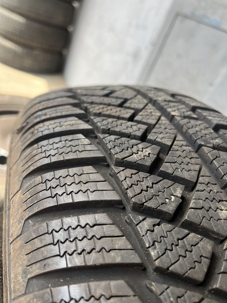 4 бр. джанти 16” с гуми 205/60/16 и тасове за VW Skoda Seat