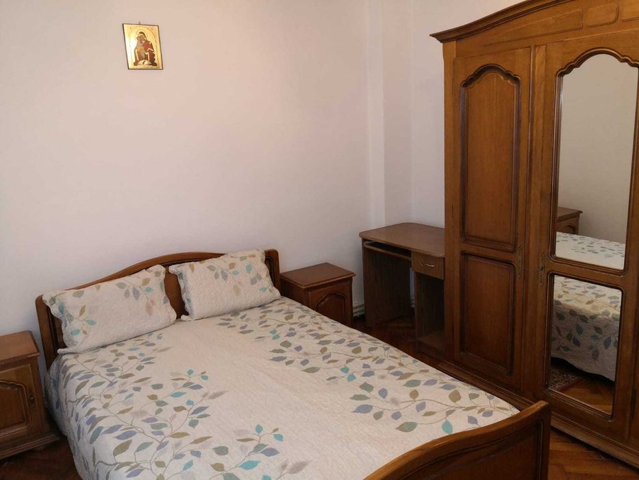 Inchiriez apartament 2 camere