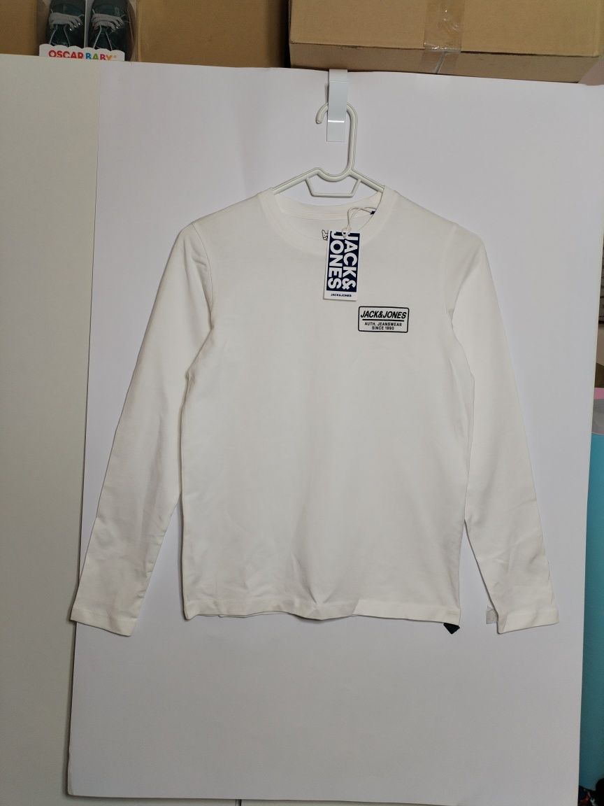 Jack & Jones на едро