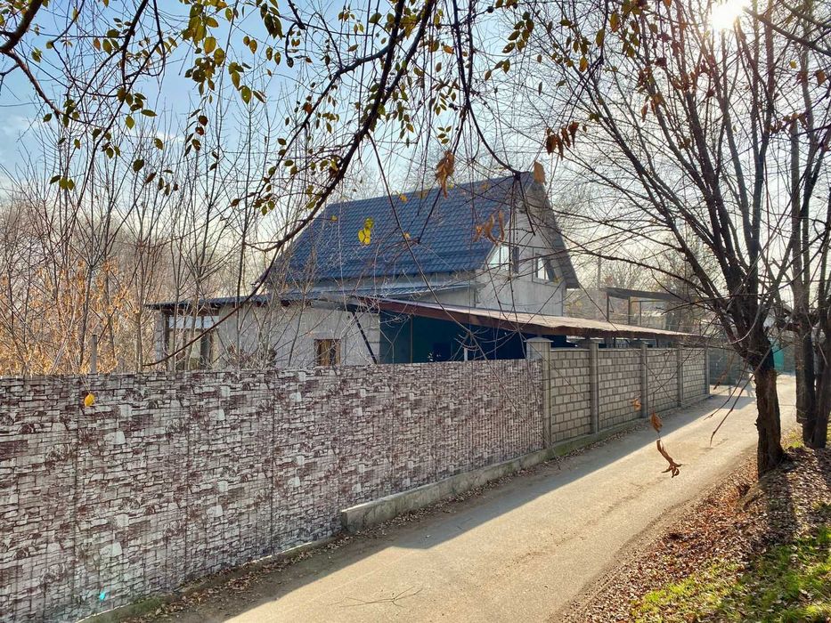 Отдельный дом · 9 комнат · 234 м² · 8 сот., Умбетай Жирау 12А