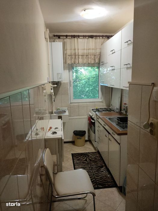 De vanzare apartament 2 camere,Dambu Pietros,Parangului
