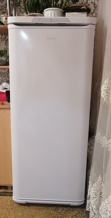 Продам морозильную камеру Бирюса