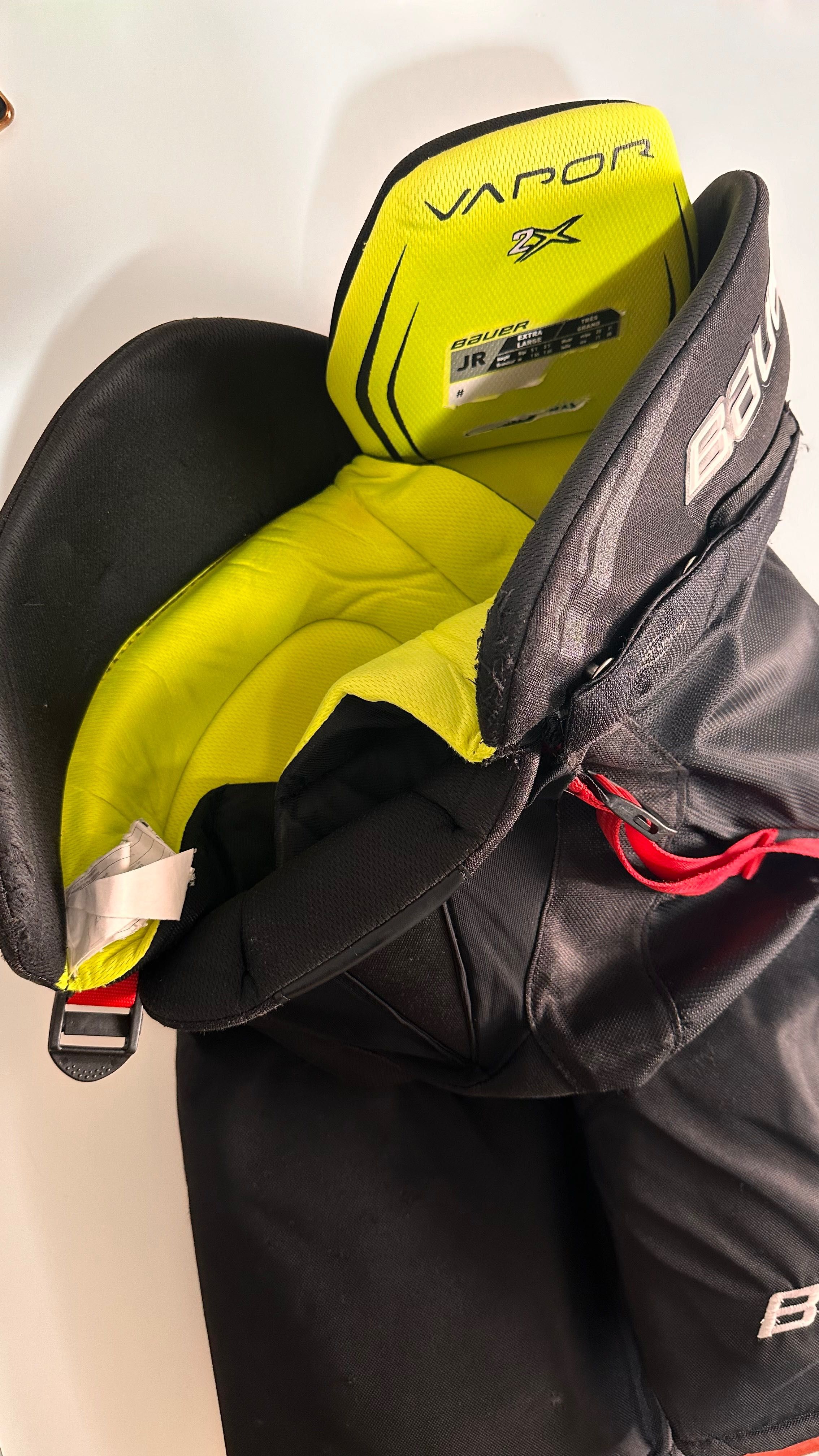 Pantaloni hochei Bauer Vapor 2X Junior – mărimea L