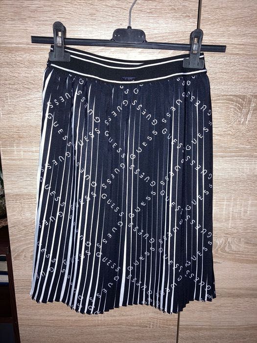 Плисирана пола Guess -10 год.