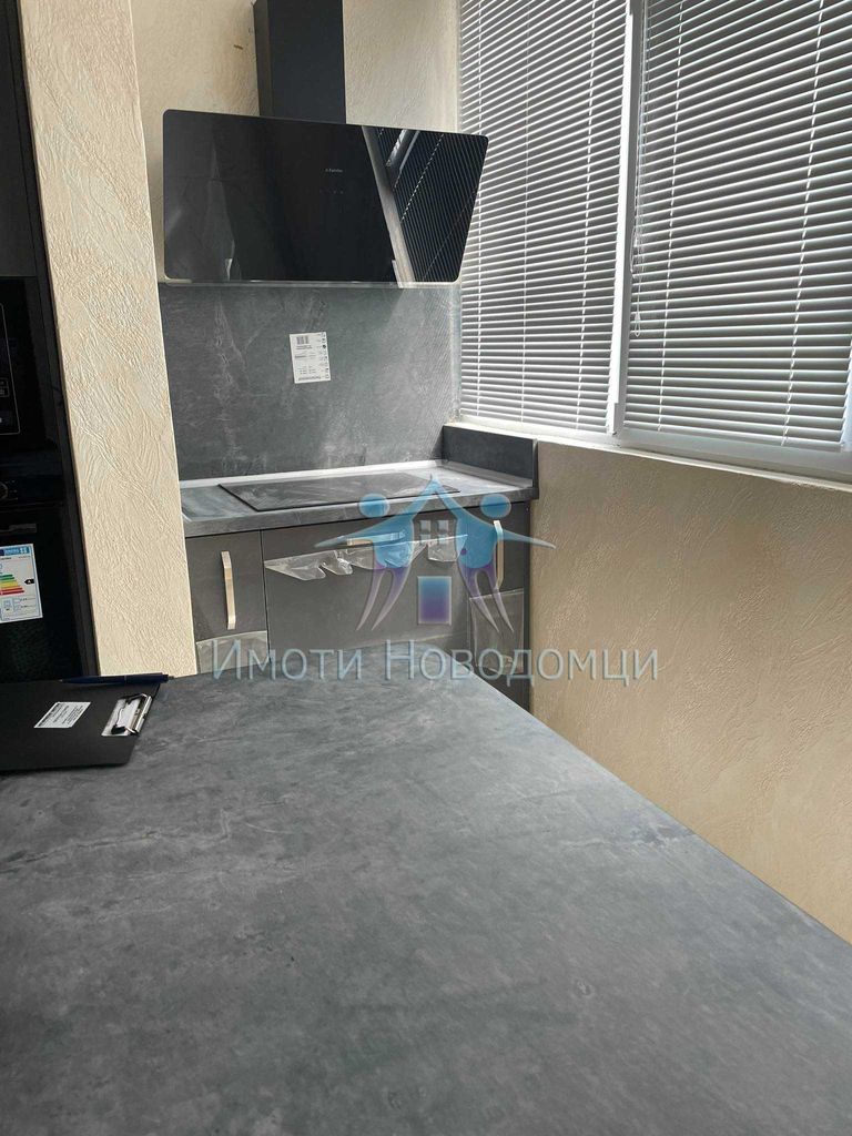 Продава се Четиристаен апартамент в Шумен, Пазара - 103 кв.м за 1045 €/кв.м - Снимка #6