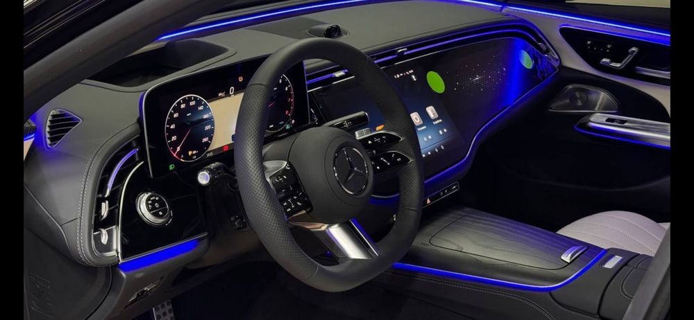 Mercedes E 300 model 2025