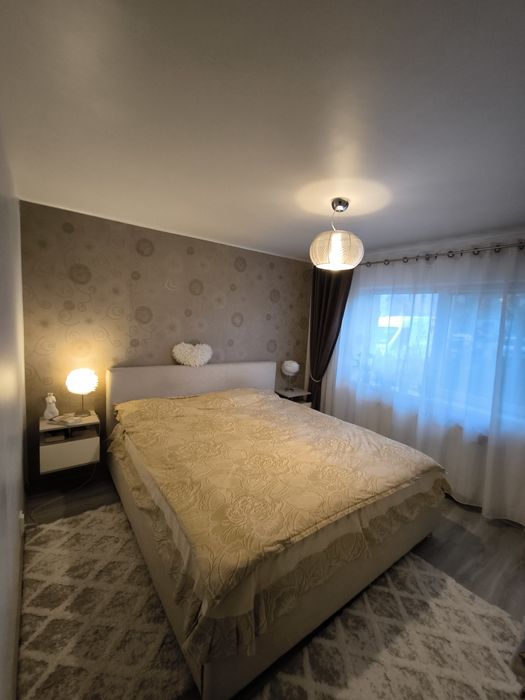 Vând apartament 2 camere