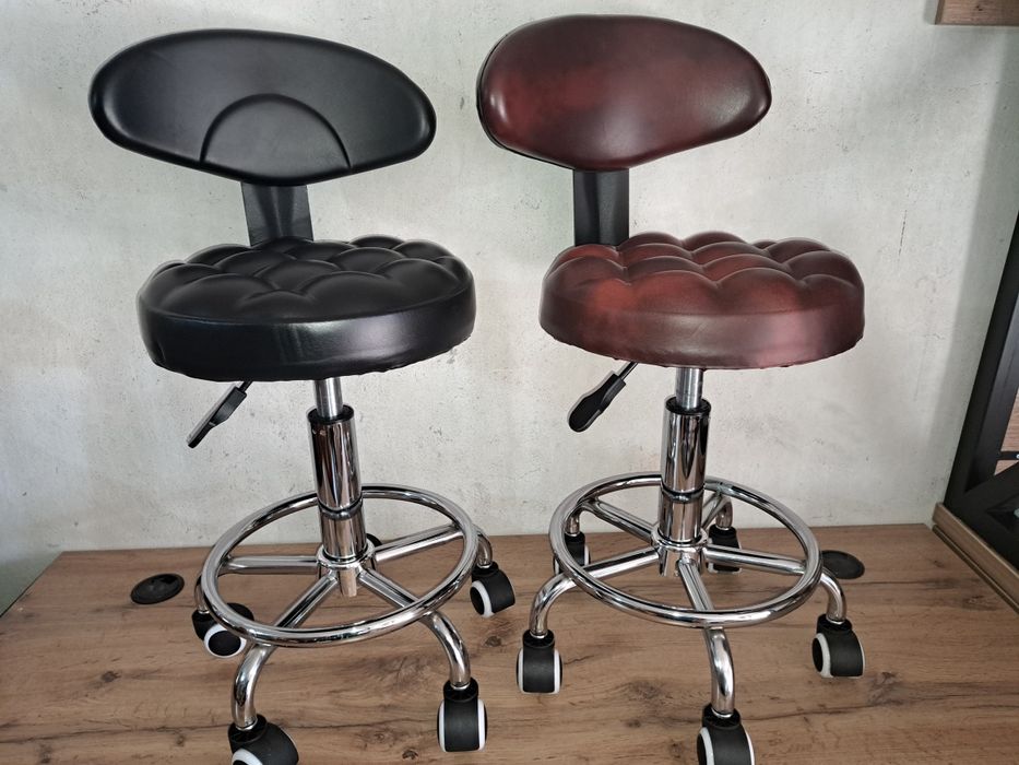 Стулья. На колёсах.Для салонов и т д.