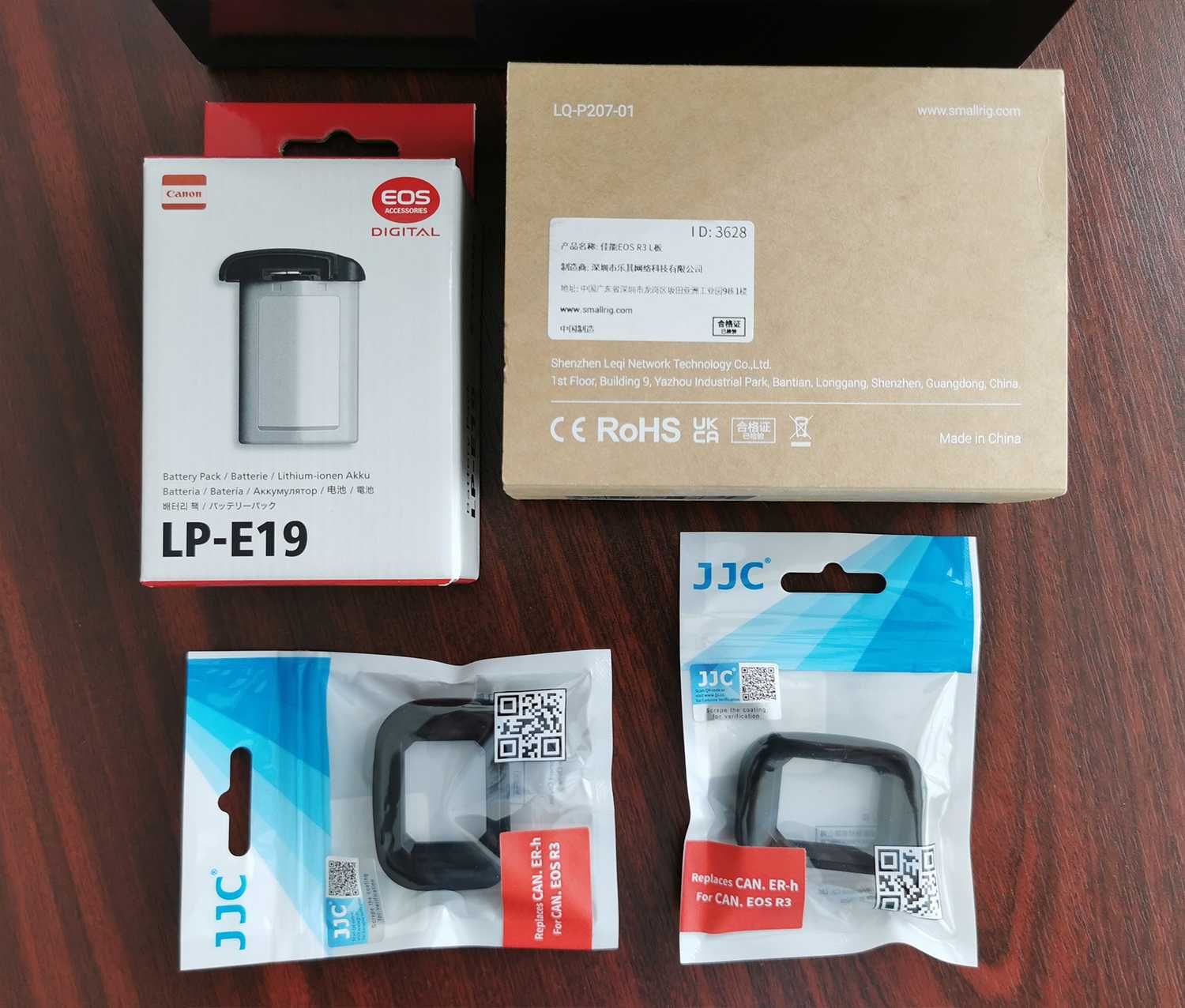 Canon EOS R3 + accesorii extra (nou, garantie Ro)