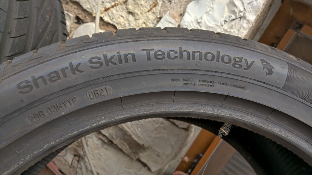 Летни гуми 275/40/R20