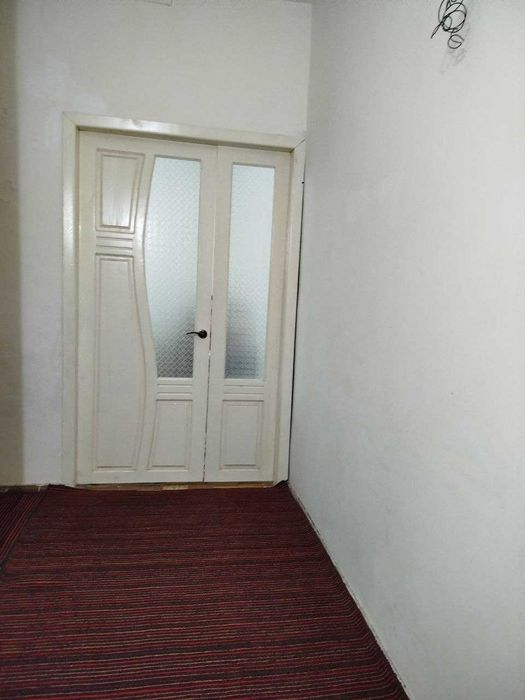 Uchtepa tumani, 25-kvartalda, Olam klinikasi orqasida, 1/1/4 sotiladi.