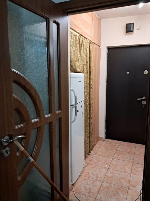 Garsoniera de inchiriat