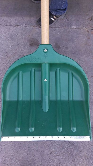 Лопата за сняг - Лемира