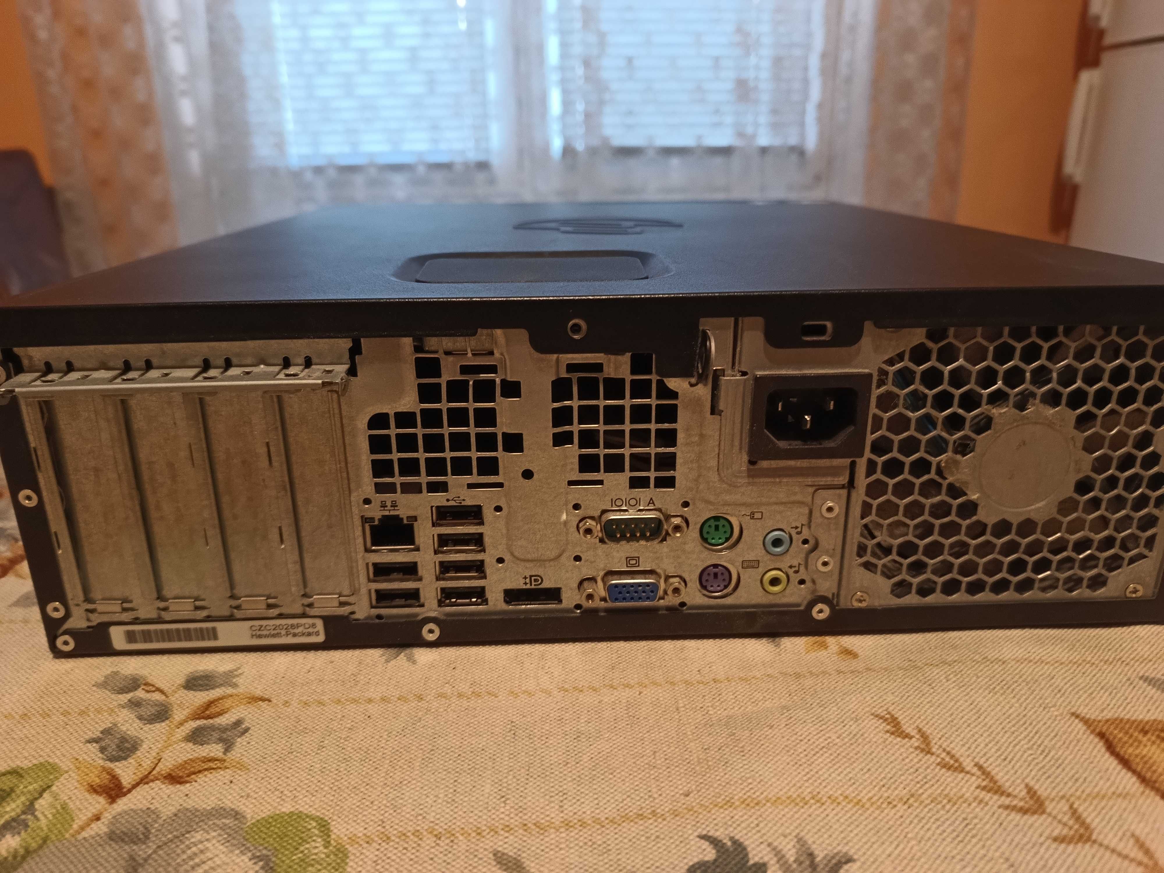 Компютър HP Compaq 6200 PRO SF с монитор Samsung ( с ТВ тунер)