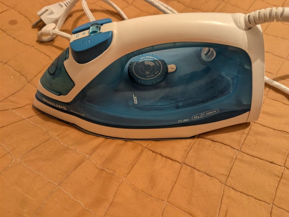 Vând masina de calcat