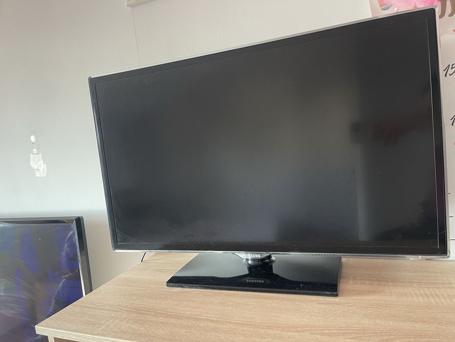 Televizor Samsung diagonala 81 cm