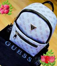 Rucsac Guess new model import Italia, logo metalic, saculet, eticheta