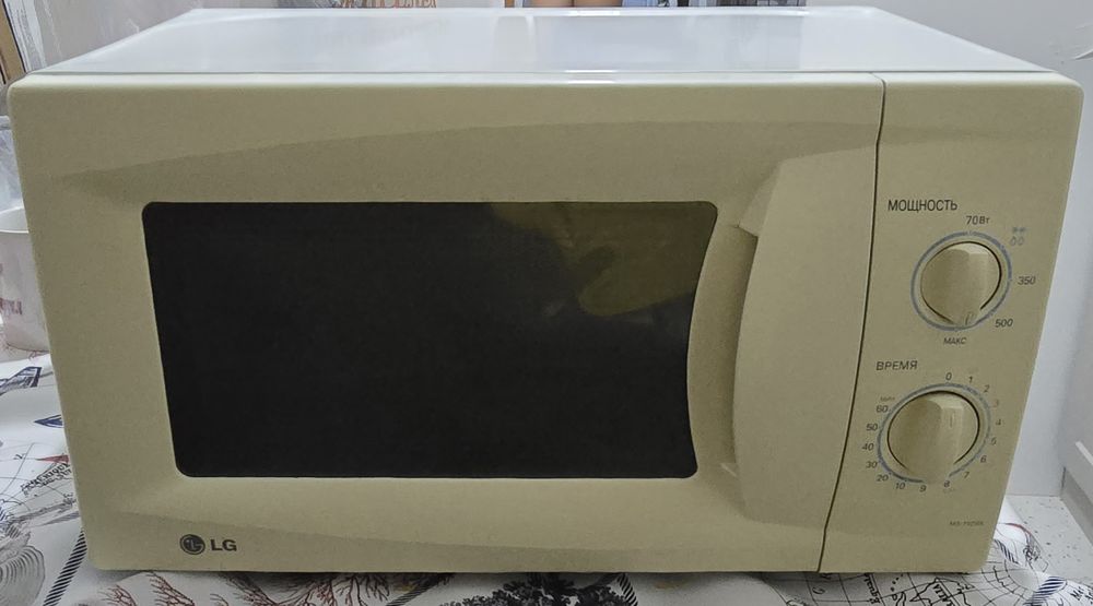Микроволновка LG