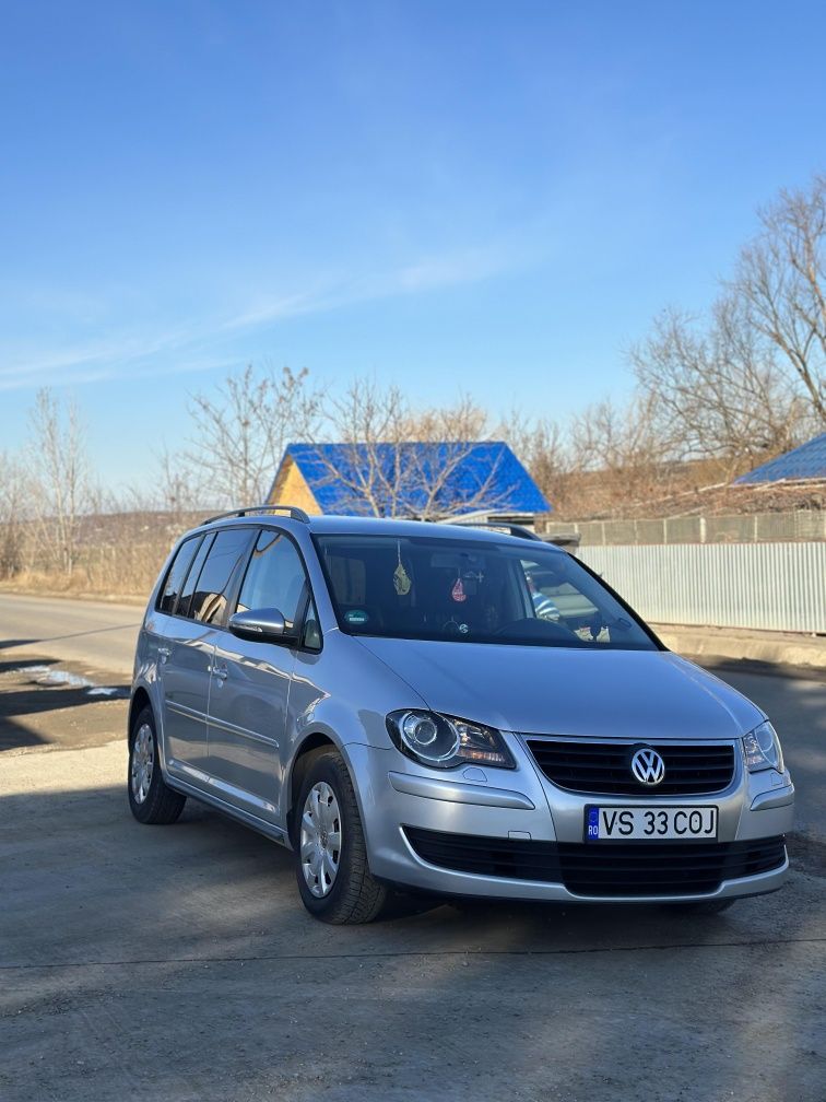 Volkswagen Touran 2010