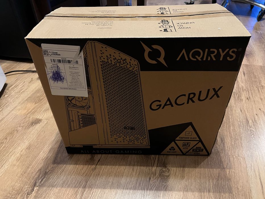 Carcasa, cooler procesor