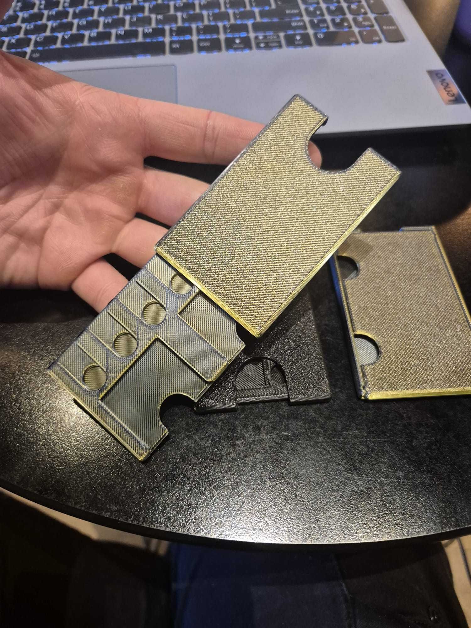 SD Holder/Suport Card- 5microSD+2SD, Gold/Black