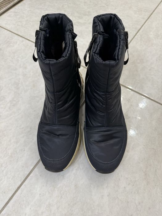 Продам Зимние ботинки отличные