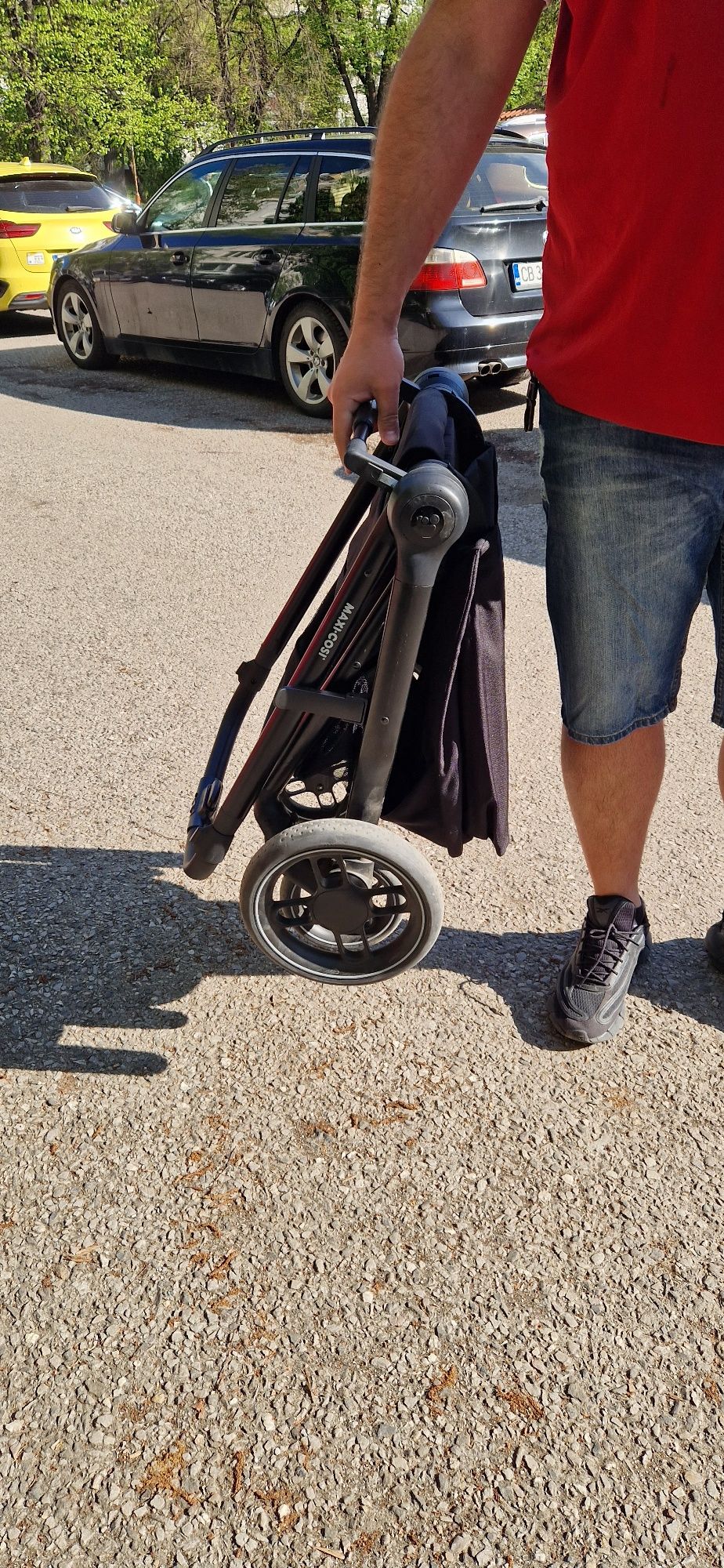 НОВА количка MAXI COSI street plus