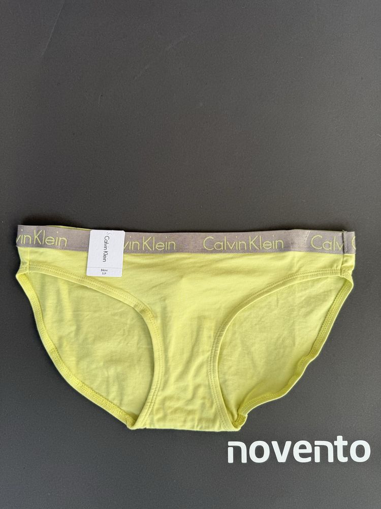 Памучни бикини Calvin Klein /S, M/.
