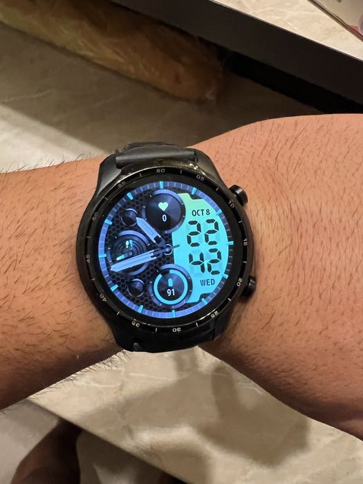 Смарт часовник Ticwatch Pro 3 GPS