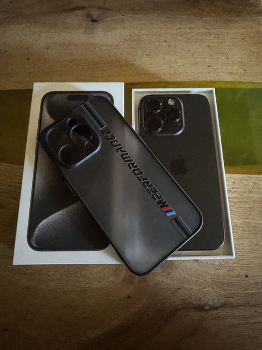 Продавач iphone 15 Pro