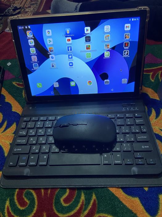 J-1000 клавитурный планшет мышка бар