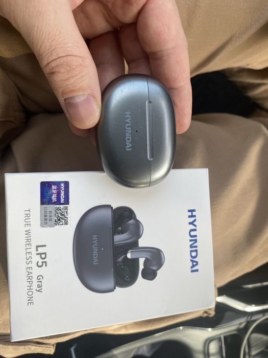 Casti hyundai bluetooth