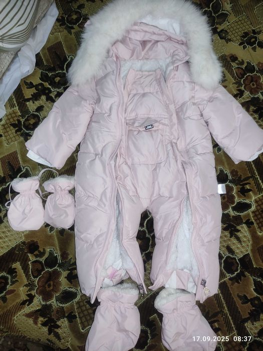 Комбинезон зимний для девочки