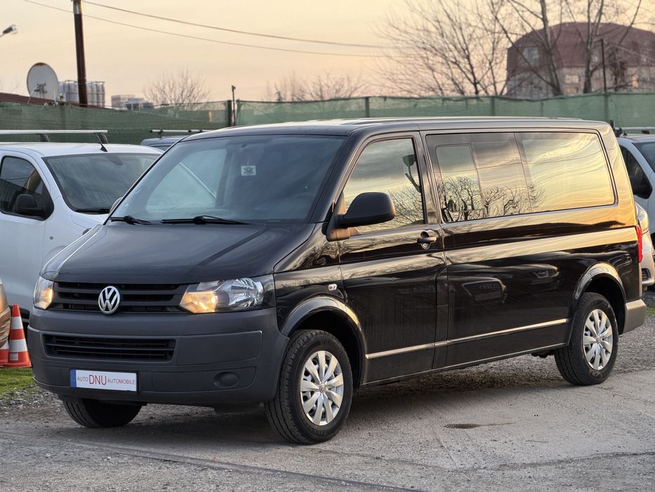 Volkswagen Caravelle Long 2013, 2.0TDi 9 Locuri *157.000 km*