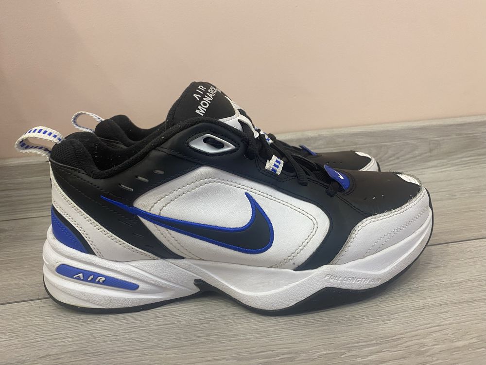 Маратонки NIKE Air Monarch IV