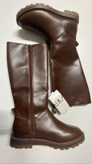 Ghete unisex mărimea 35